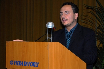 foto dottor fabbri all'assemblea cia-conad 